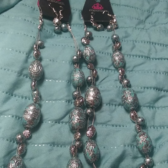 Necklace - Picture 2 of 16